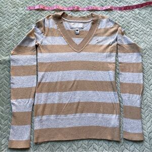 American Eagle Outfitters Tan and Gray Knit Sweater